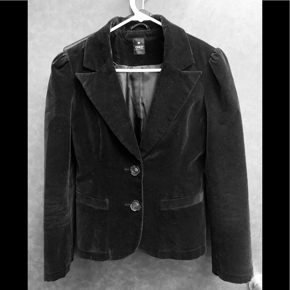 Only Jacket